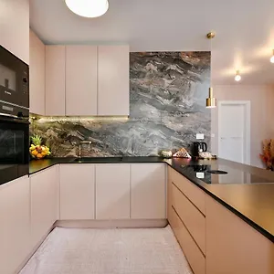 https://s-design-apartment.hotelinzadar.com